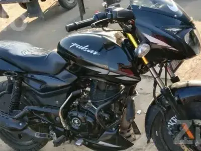 Bajaj Pulsar 150 Black Motorcycle