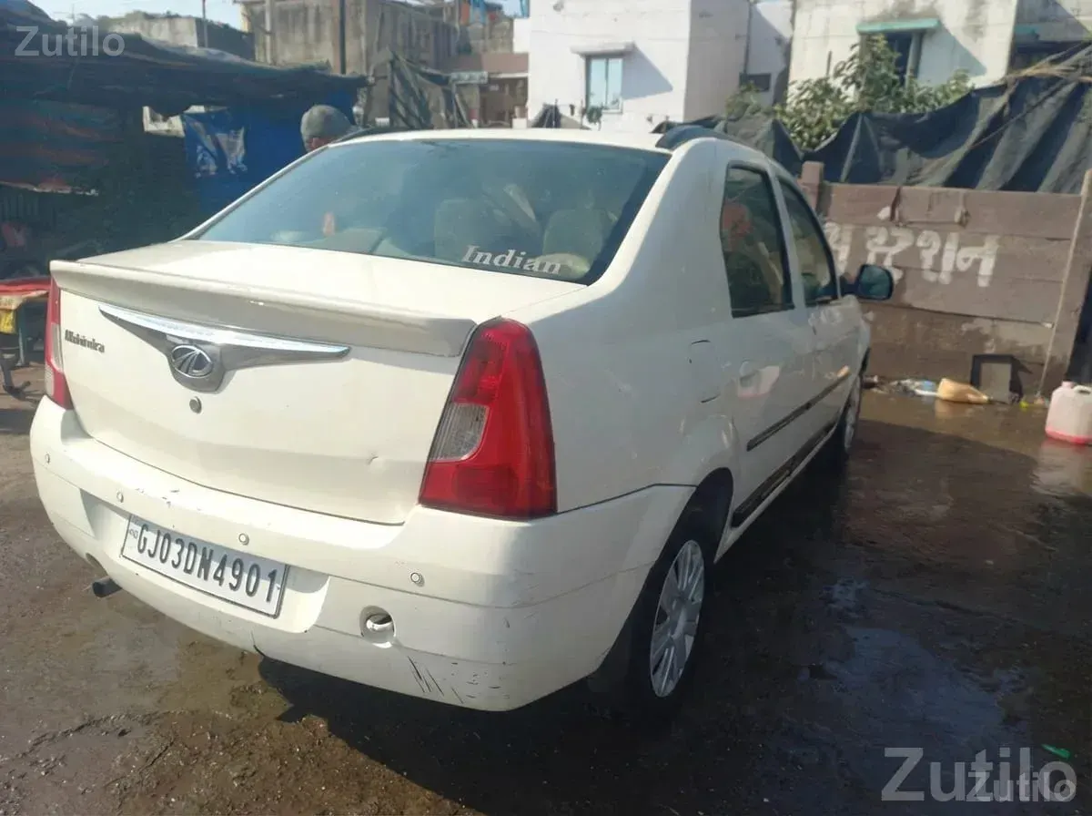 2011 Mahindra Verito White Sedan - Cars - Rajkot City - Image 2