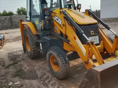 JCB Backhoe Loader with Good Hydraulic Pump