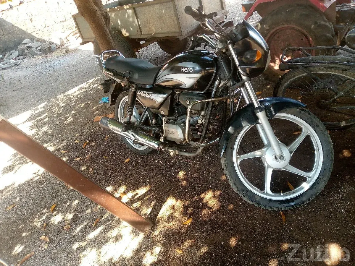 Hero Splendor Plus 2015 Used Bike - Bikes - Lathi - Image 3