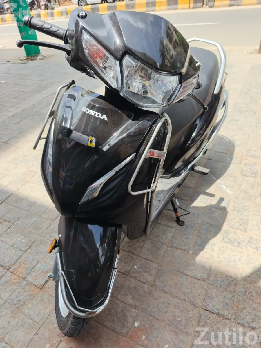 Activa 110 std black - બાઇક્સ - અમદાવાદ શહેર - Image 2