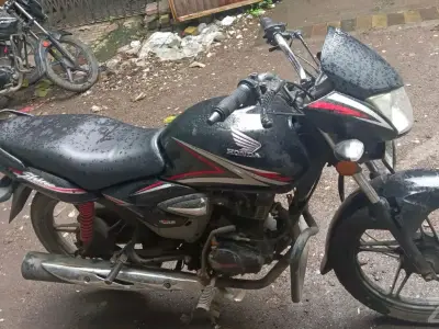 Honda CB Shine Bike in Good Condition Honda CB Shine Bike in Good Condition