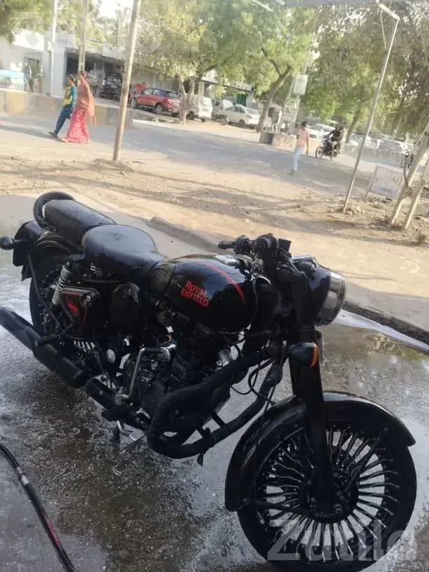 Royal Enfield Classic 350 2017 Bike - Bikes - Gariadhar - Image 2