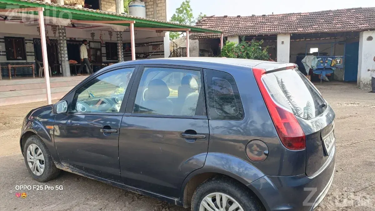 2011 Ford Figo TDCi Hatchback - Cars - Mahuva - Image 2
