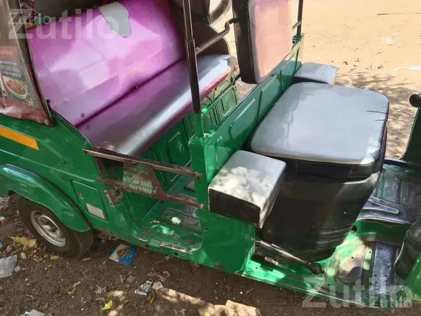 2022 Bajaj RE CNG Auto Rickshaw BS6 - Auto Rickshaws - Visnagar - Image 2
