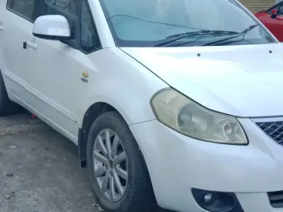 Maruti Suzuki SX4 2010 CNG Car Maruti Suzuki SX4 2010 CNG Car