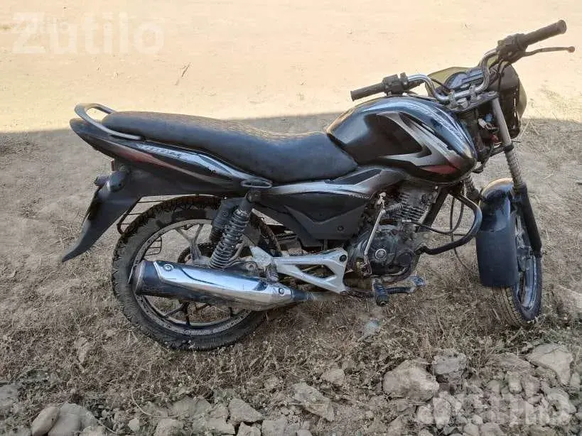 Bajaj Discover 2013 Bike with 2 New Tyres - Bikes - Kodinar - Image 2