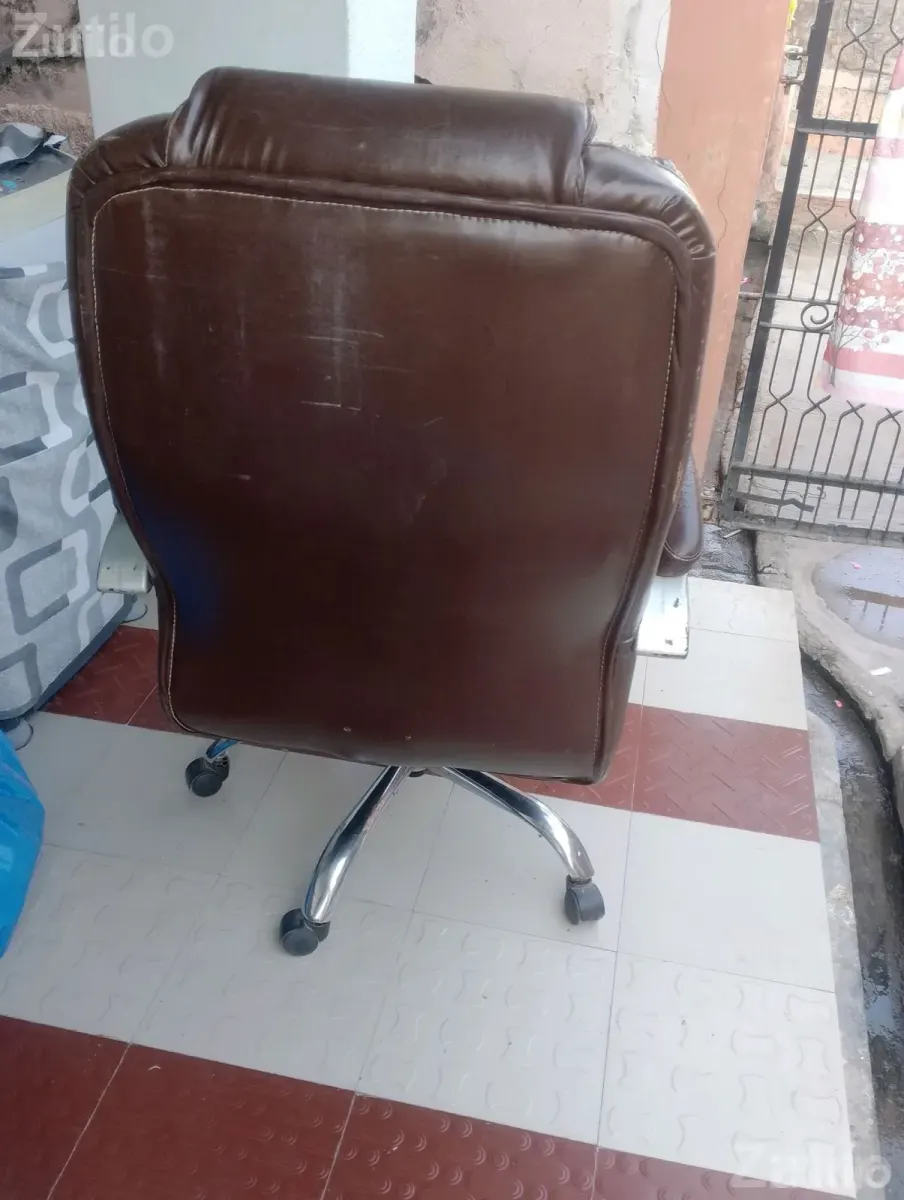 office chair - ખુરશી, સ્ટૂલ અને બેઠક - રાધનપુર - Image 5