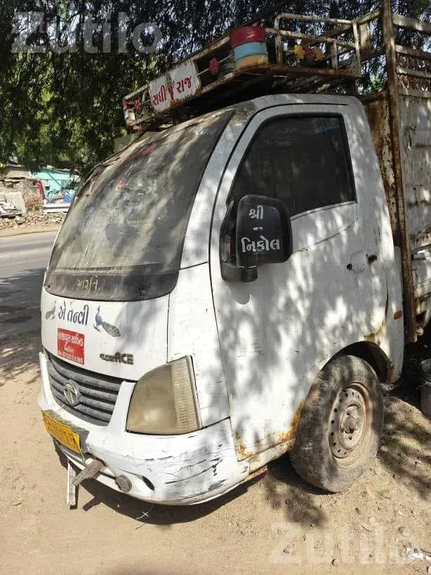 2013 Tata Super Ace Diesel Mini Truck - Trucks & Lorries - Ahmedabad City - Image 2