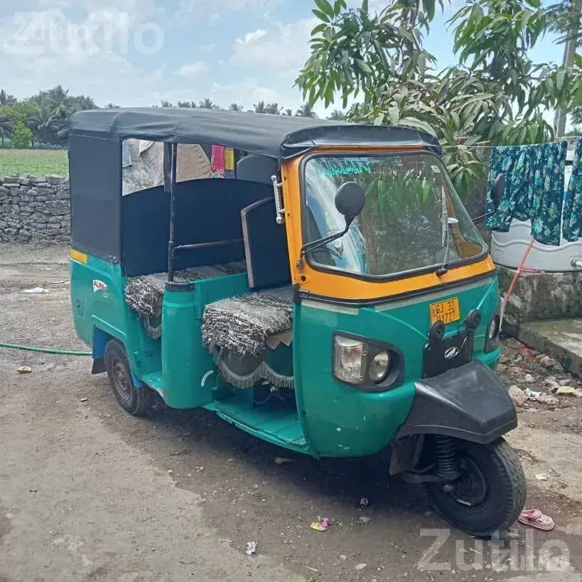 2022 Mahindra Alfa CNG Auto Rickshaw - Auto Rickshaws - Veraval - Image 4