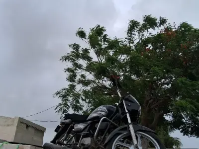 Honda Motorcycle with New Tyres for Sale Honda Motorcycle with New Tyres for Sale
