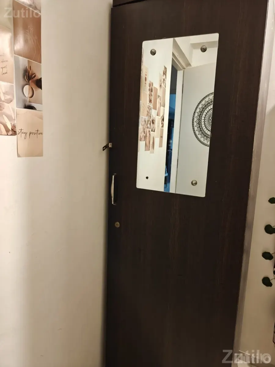 Single Box bed and  single door wardrobe with mirror. Both in good condition - વોર્ડરોબ, કબાટ અને સ્ટોરેજ - અમદાવાદ શહેર - Image 2