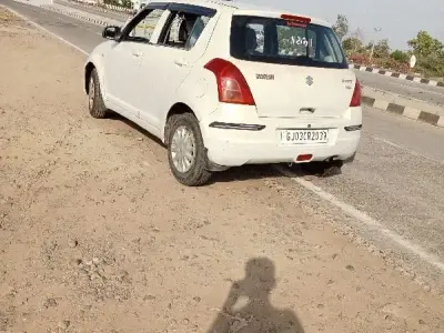 SWiFT વેચવાની છે SWiFT વેચવાની છે