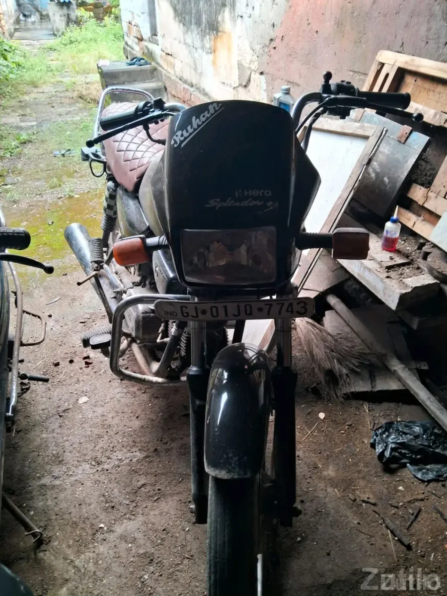 Hero Splendor Motorcycle - Bikes - Rajkot City - Image 4