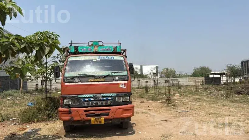 Eicher 1110 2012 Cargo Truck 19 Feet Body - ટ્રક અને લોરી - દસ્ક્રોઇ - Image 3