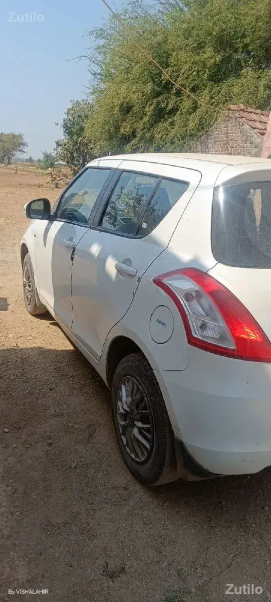 Swift VDI (2015)
,7043420198 - Cars - Dwarka - Image 3