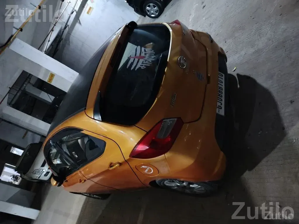 Tata Tiago 2016 Petrol CNG Car - કાર - અમદાવાદ શહેર - Image 2