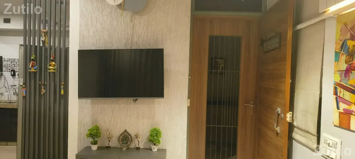 3bhk flat - House for Sale - Ahmedabad City - Image 2