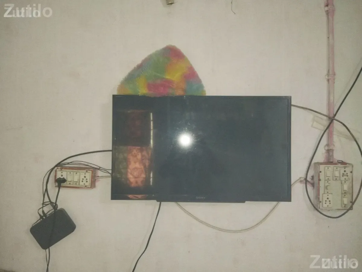 Sony 32 Inch TV with Display Issue - ટીવી - અમદાવાદ શહેર - Image 4