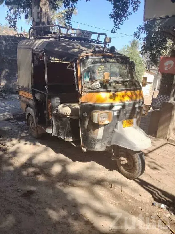Piaggio Auto Rickshaw 2013 Model - ઓટો રિક્ષા - ઊના - Image 2