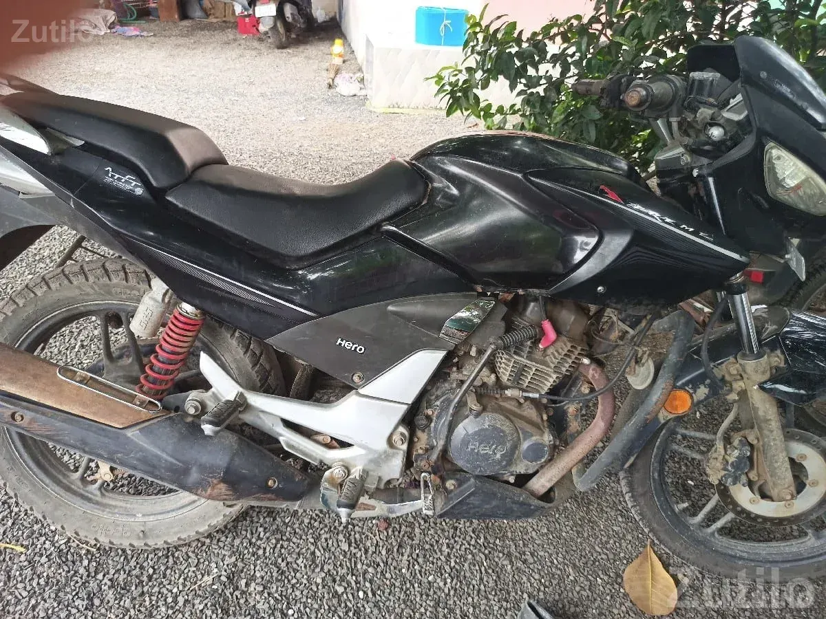 Used Hero CBZ Xtreme 2013 Bike - Bikes - Bhanvad - Image 3