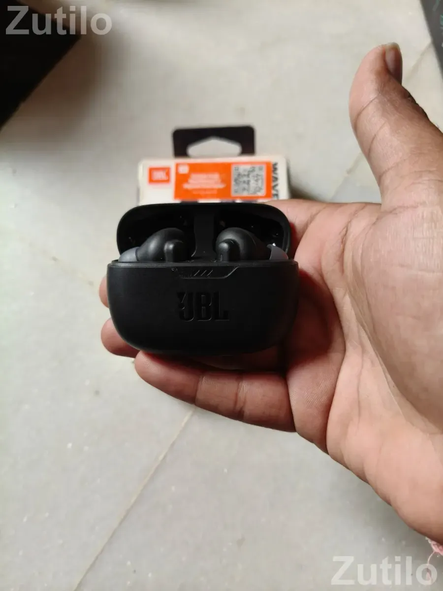Jbl beam 2 original headphone neww condition - Accessories - Ahmedabad City - Image 4