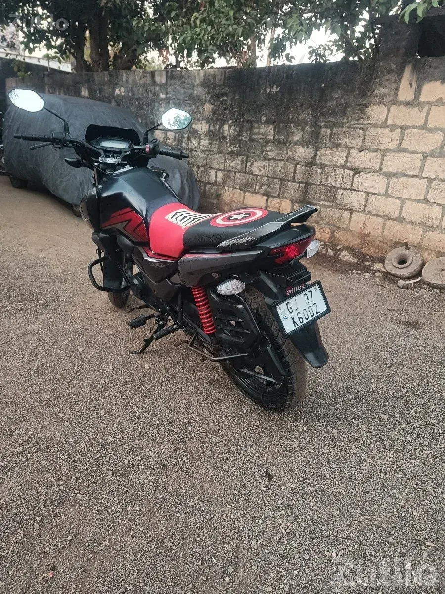 2022 Honda commuter bike single owner - Bikes - Khambhalia - Image 3