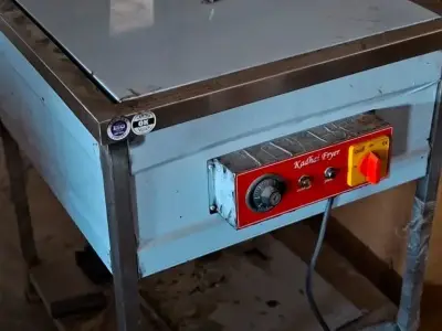 Pani Puri Making Machine Full Set with Fryer Pani Puri Making Machine Full Set with Fryer