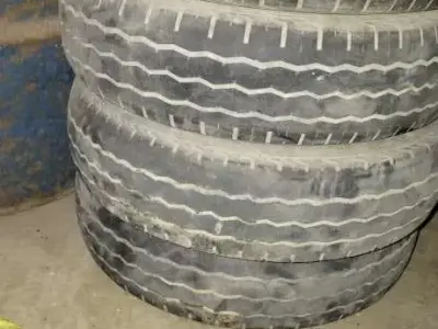 Maruti Eeco Original Used Tyres Set of 4 Maruti Eeco Original Used Tyres Set of 4