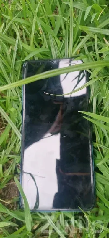 Sleek Black Android Smartphone - મોબાઇલ ફોન - કુટિયાણા - Image 2
