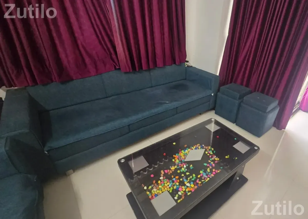 “Complete Living Room Set – 3+2 Sofa + 2 Stools + Centre Table” - સોફા સેટ અને કાઉચ - ગાંધીનગર શહેર - Image 2