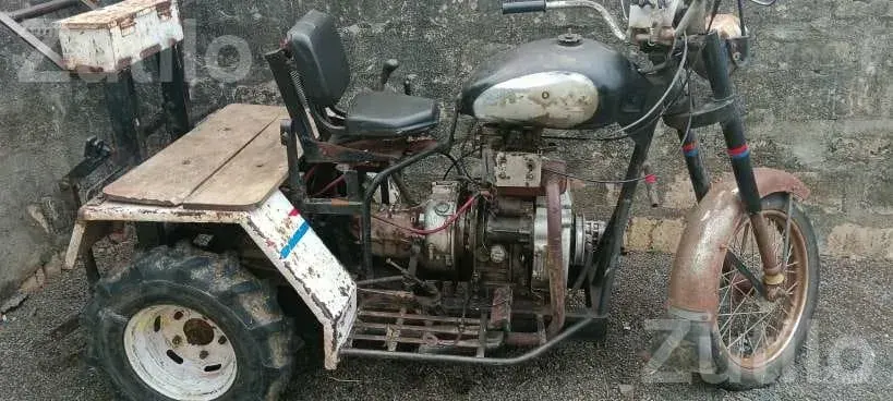 Motorized Cargo Lari with Front Bike Setup - ઓટો રિક્ષા - સાવરકુંડલા - Image 3