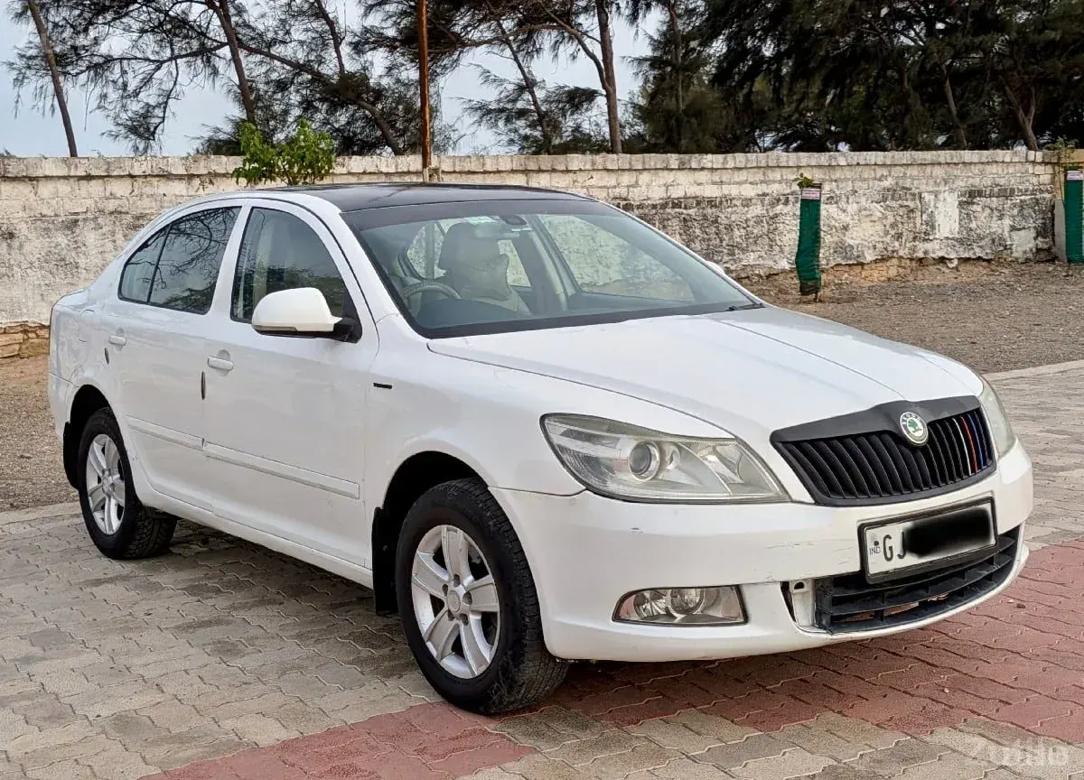 2012 SKODA LAURA DIZAL - Cars - Bhanvad - Image 2