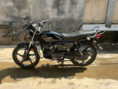 Hero Splendor Plus 2022 Bike 11700 Km