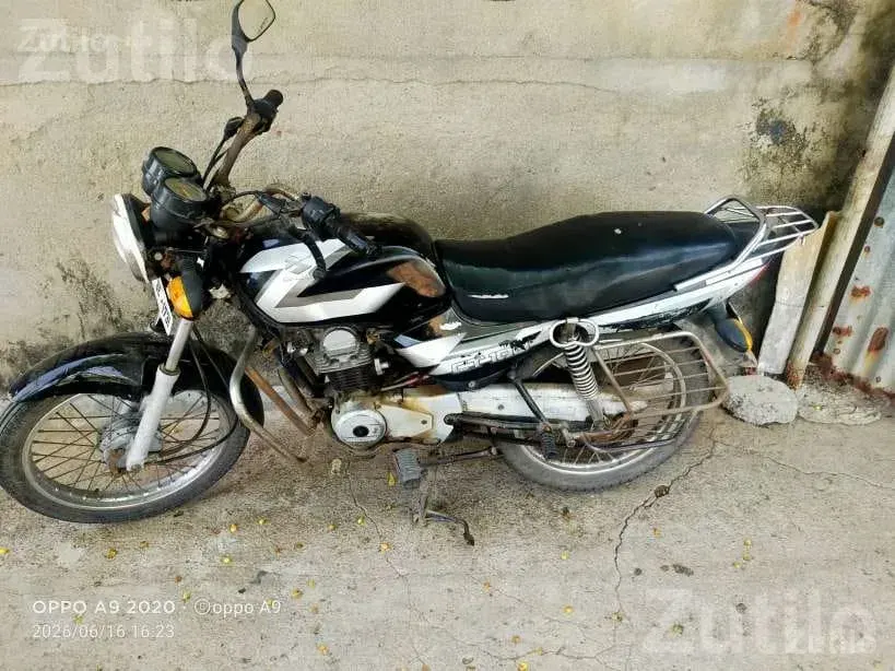 Bajaj Bike 2010 Model in Running Condition - બાઇક્સ - ભરૂચ - Image 4