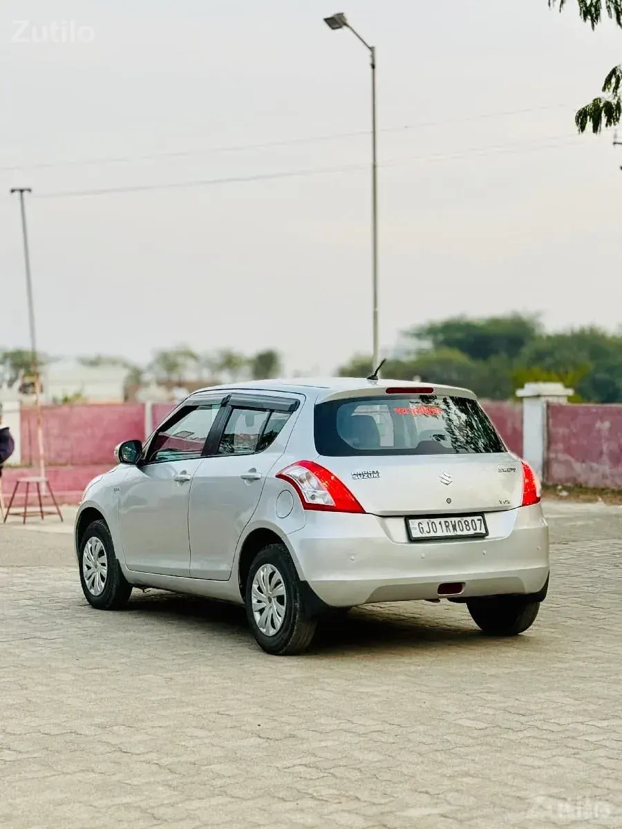 swift 2017 - Cars - Dwarka - Image 2