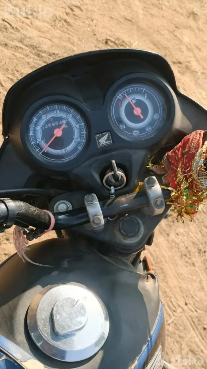Honda Shine 2024 Bike with Kick and Self Start - Bikes - Bhuj - Image 2