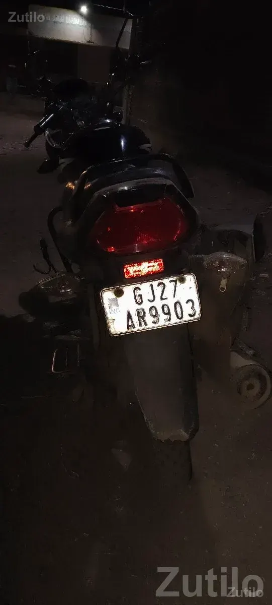 Honda CB Shine 2015 Used Bike - Bikes - Bhanvad - Image 2