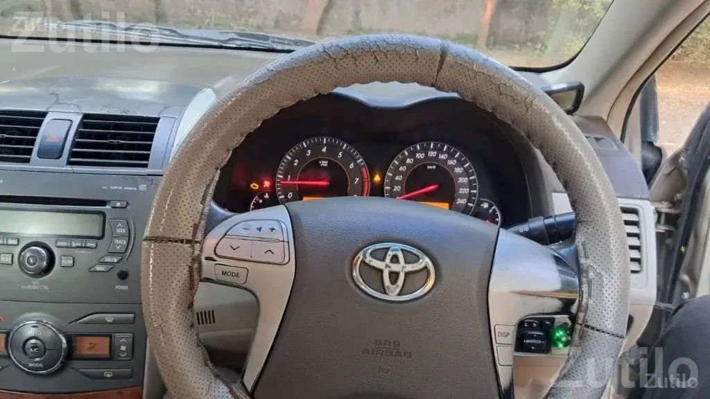 Toyota Corolla Altis 2009 Petrol CNG Sedan - કાર - જસદણ - Image 3