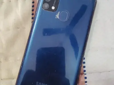 મોબાઇલ વેચવાનો છે મોબાઇલ વેચવાનો છે