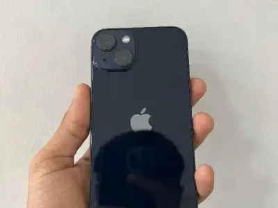 Apple iPhone 13 Midnight Black Apple iPhone 13 Midnight Black