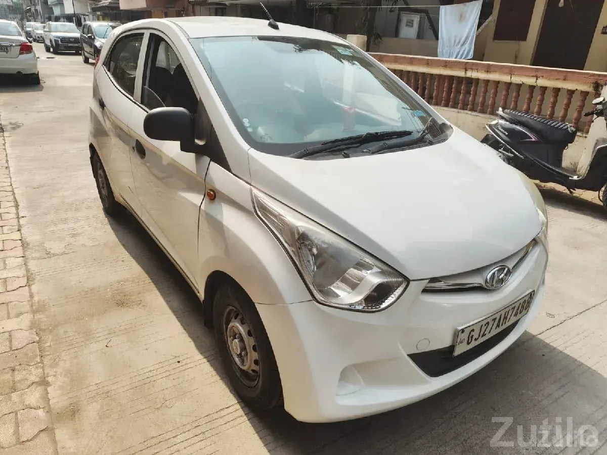 Hyundai EON Era+ 2015 Petrol Manual Car - કાર - વિસાવદર - Image 3