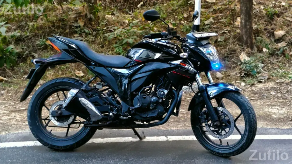 Suzuki Gixxer - બાઇક્સ - નવસારી - Image 3