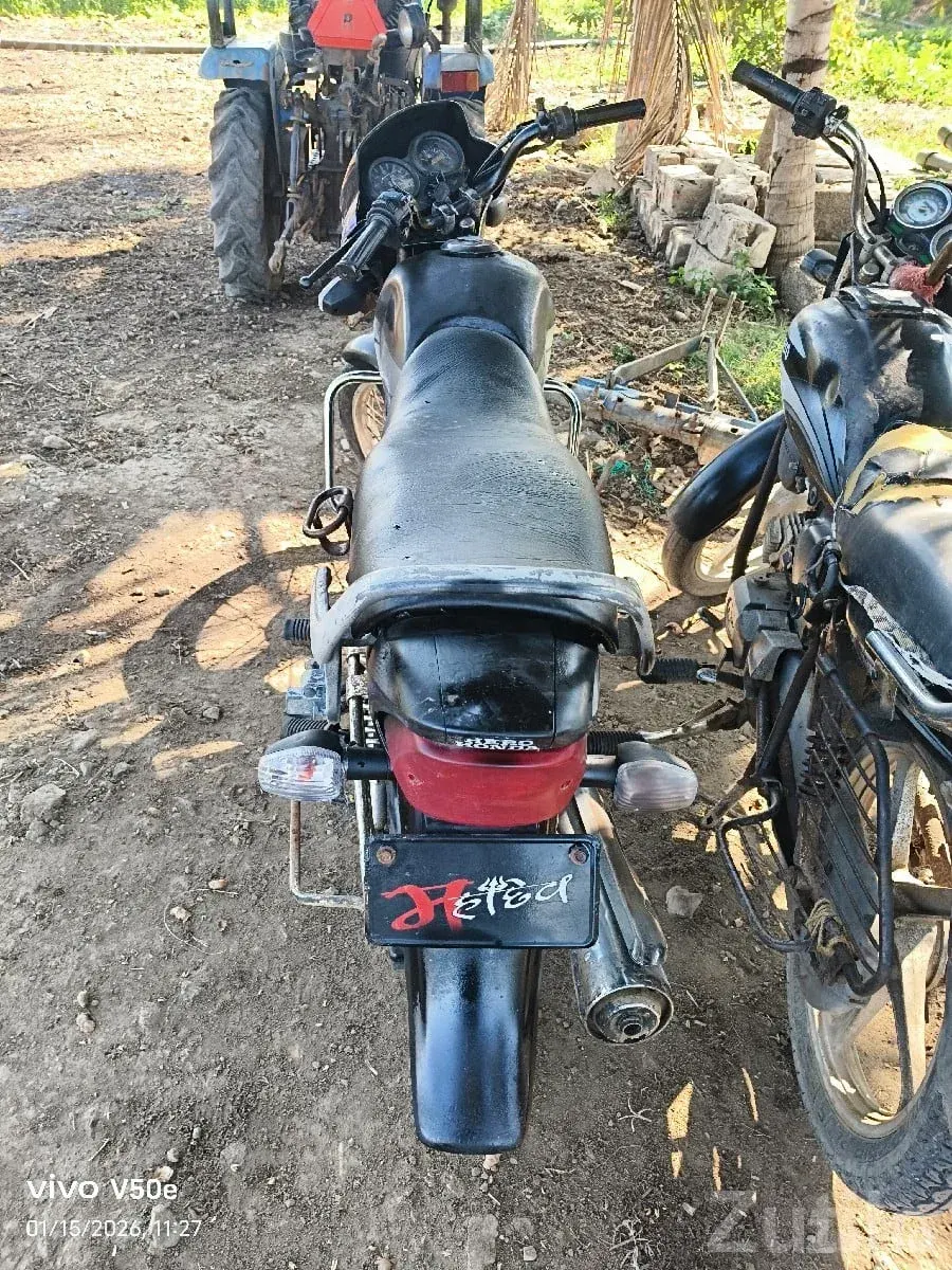 Hero Honda CD Deluxe Used Bike - Bikes - Bhanvad - Image 3