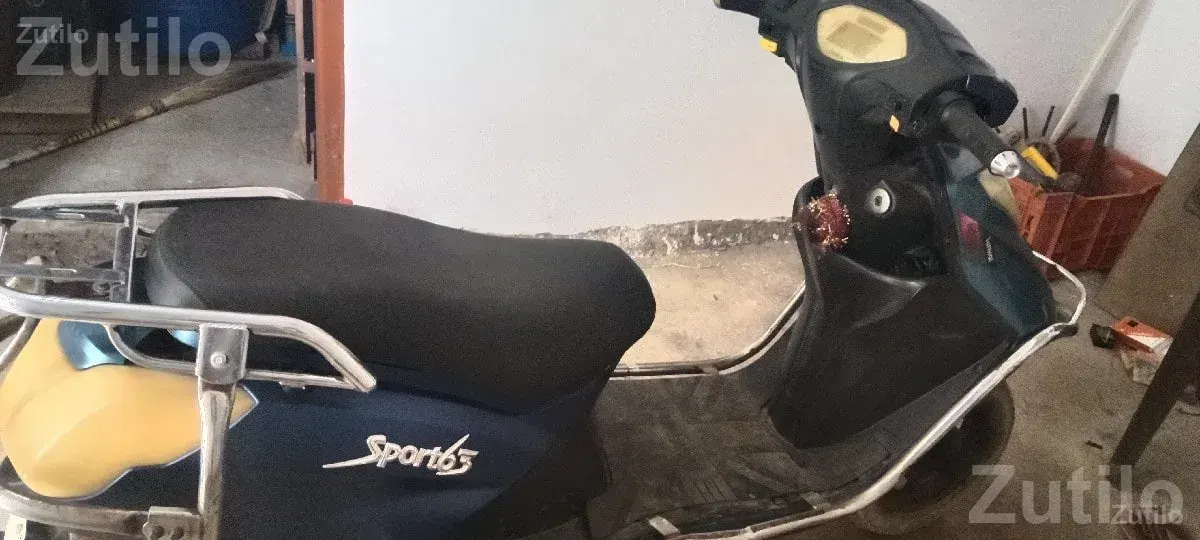 Electric Scooty with 40 km Range - Bikes - Mangrol - Image 3