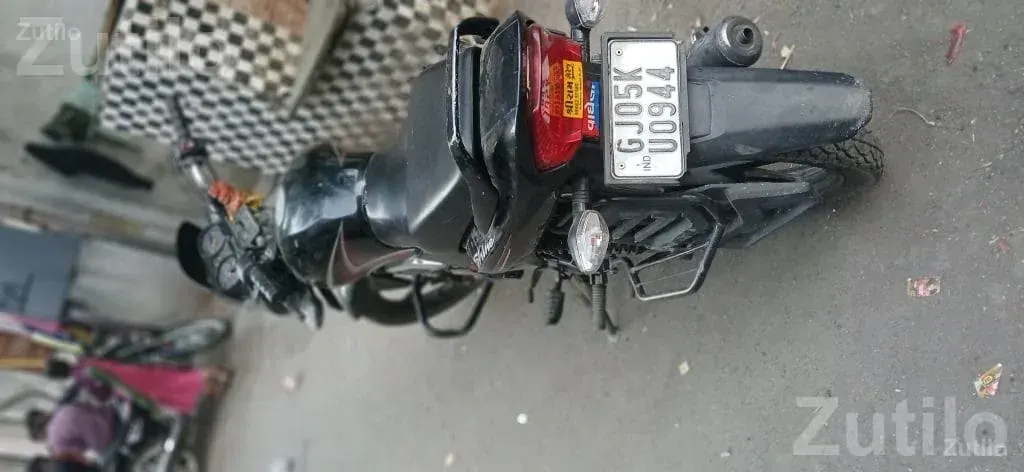 2021 Motorcycle in Black Good Condition - બાઇક્સ - સુરત શહેર - Image 2