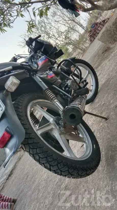 Modified Hero Two Wheeler Bike 2000 Model - બાઇક્સ - રાજકોટ શહેર - Image 5