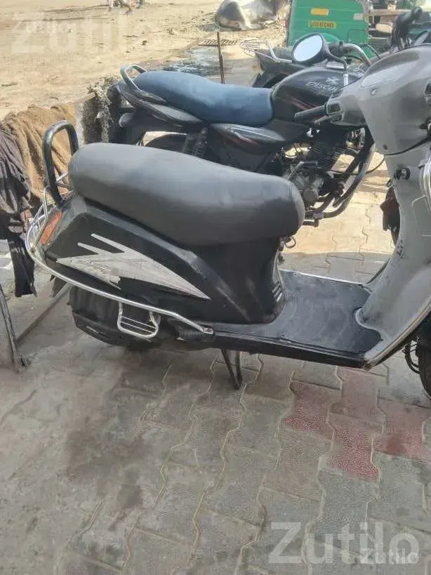 Honda Activa 2008 Model Scooter - Bikes - Unjha - Image 2