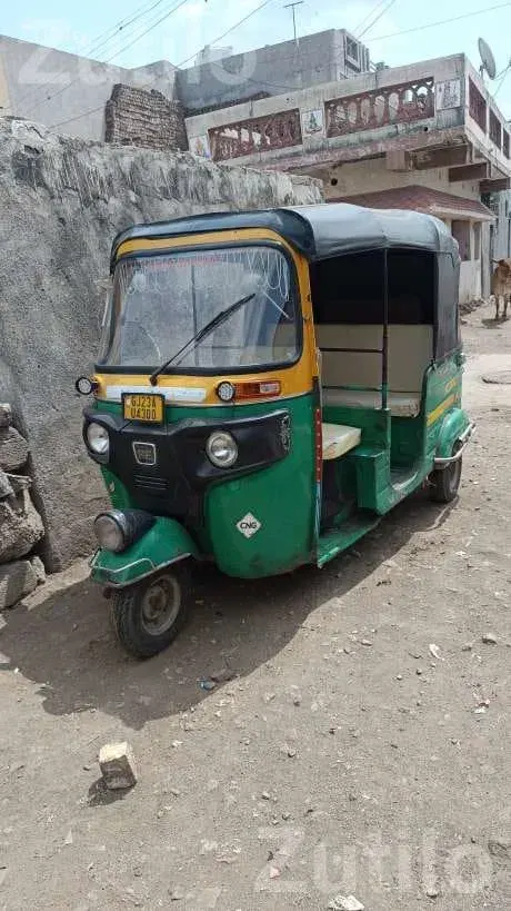2019 Bajaj 4 Stroke Auto Rickshaw - Auto Rickshaws - Jamjodhpur - Image 2