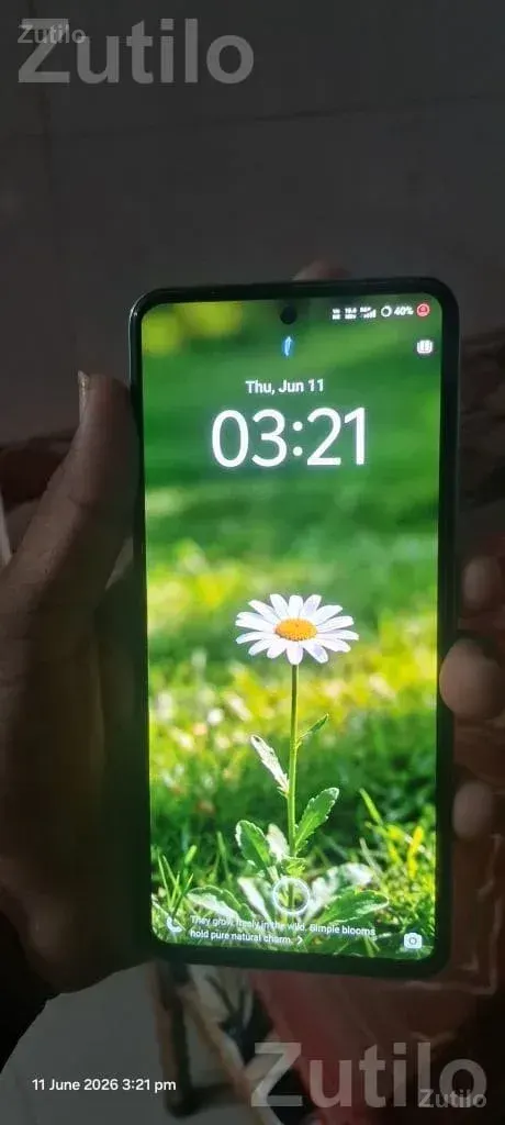 Vivo Y300 Smartphone in Good Condition - મોબાઇલ ફોન - બાબરા - Image 2